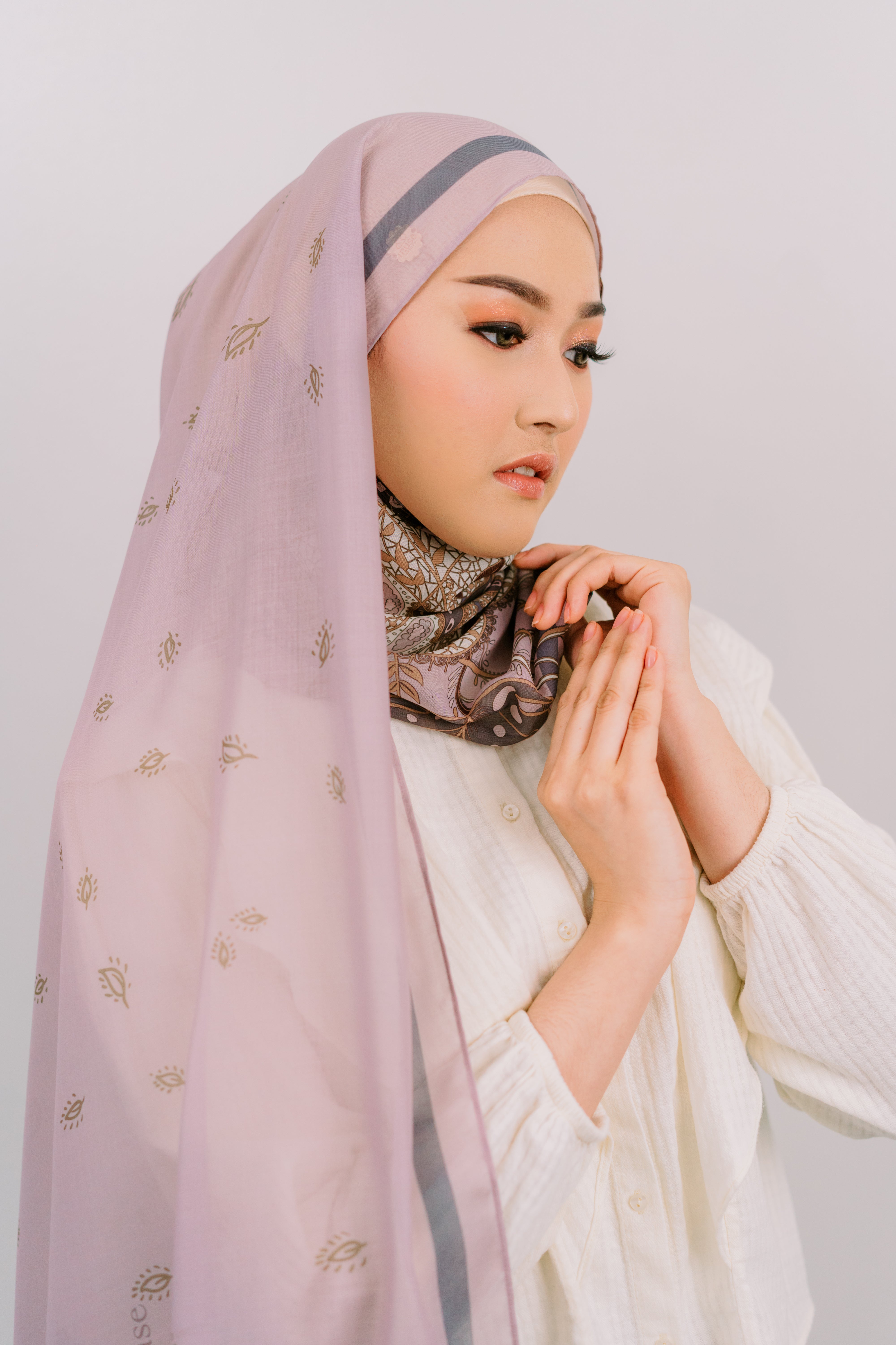 Mahalina Cotton Voile Shawl in Lilac