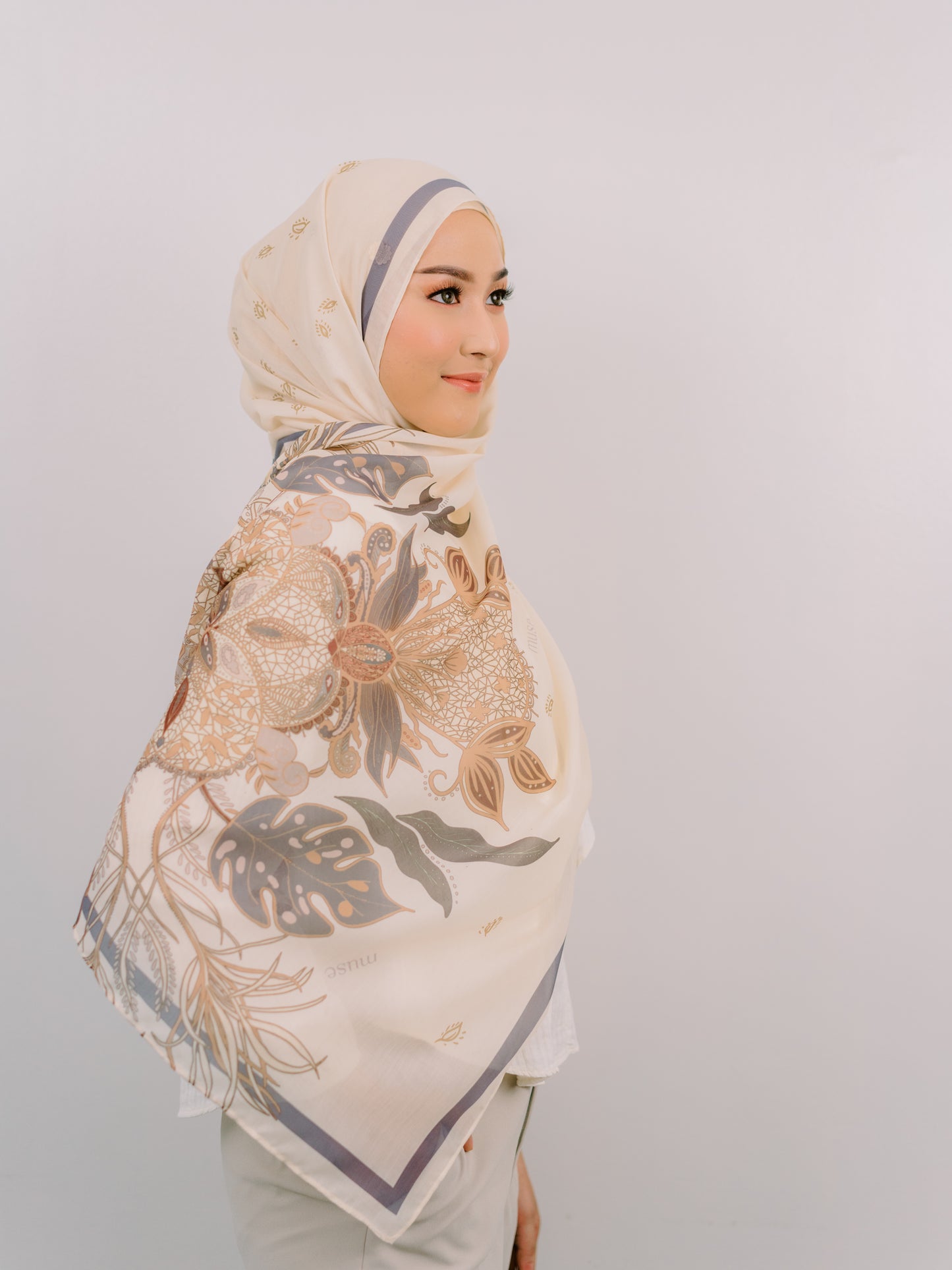 Mahalina Cotton Voile Shawl in Coriander