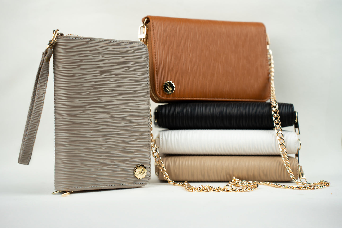 Zippy Wallet- Rust Brown