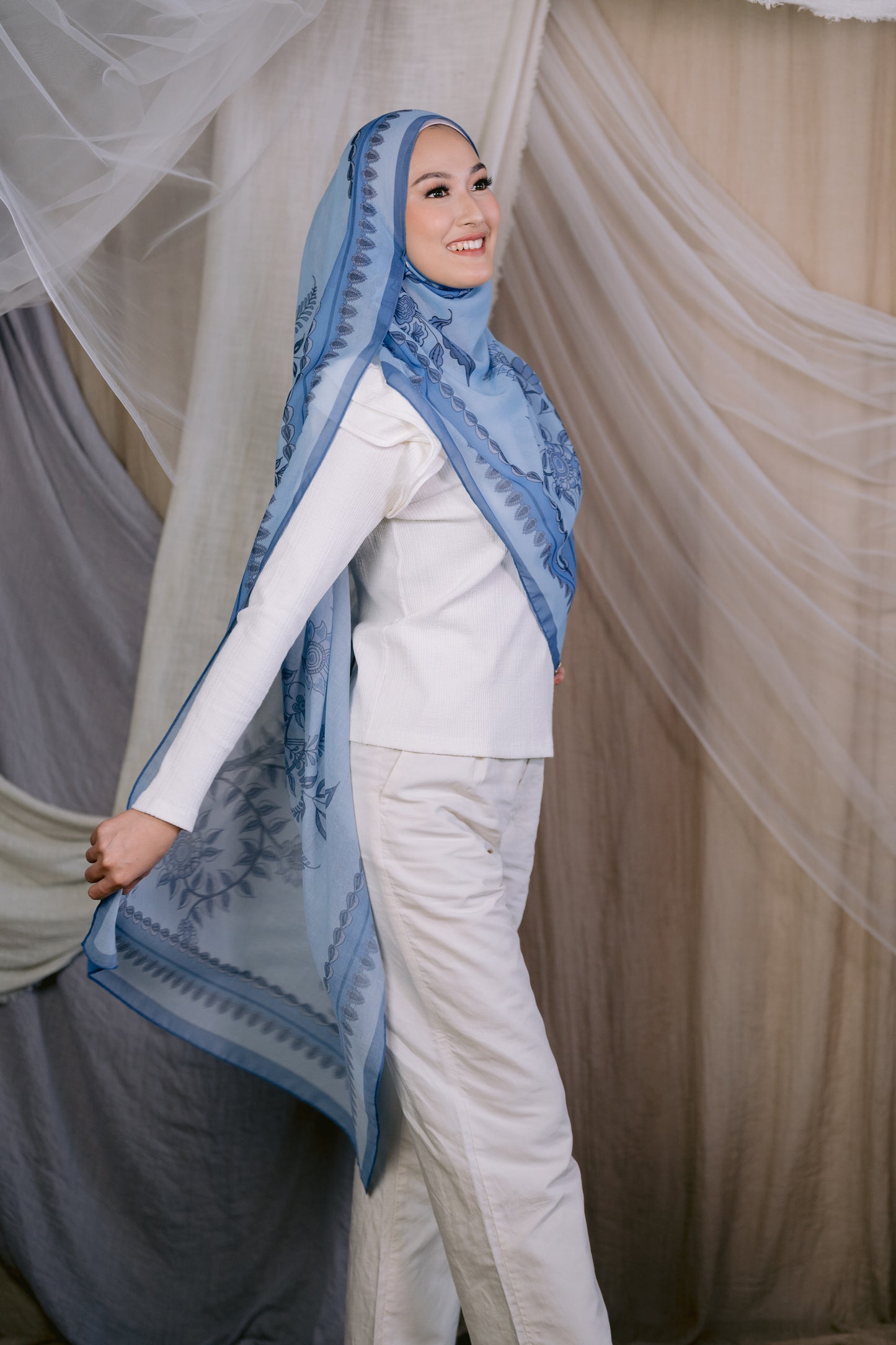 Indira Shawl in Sapphire Blue