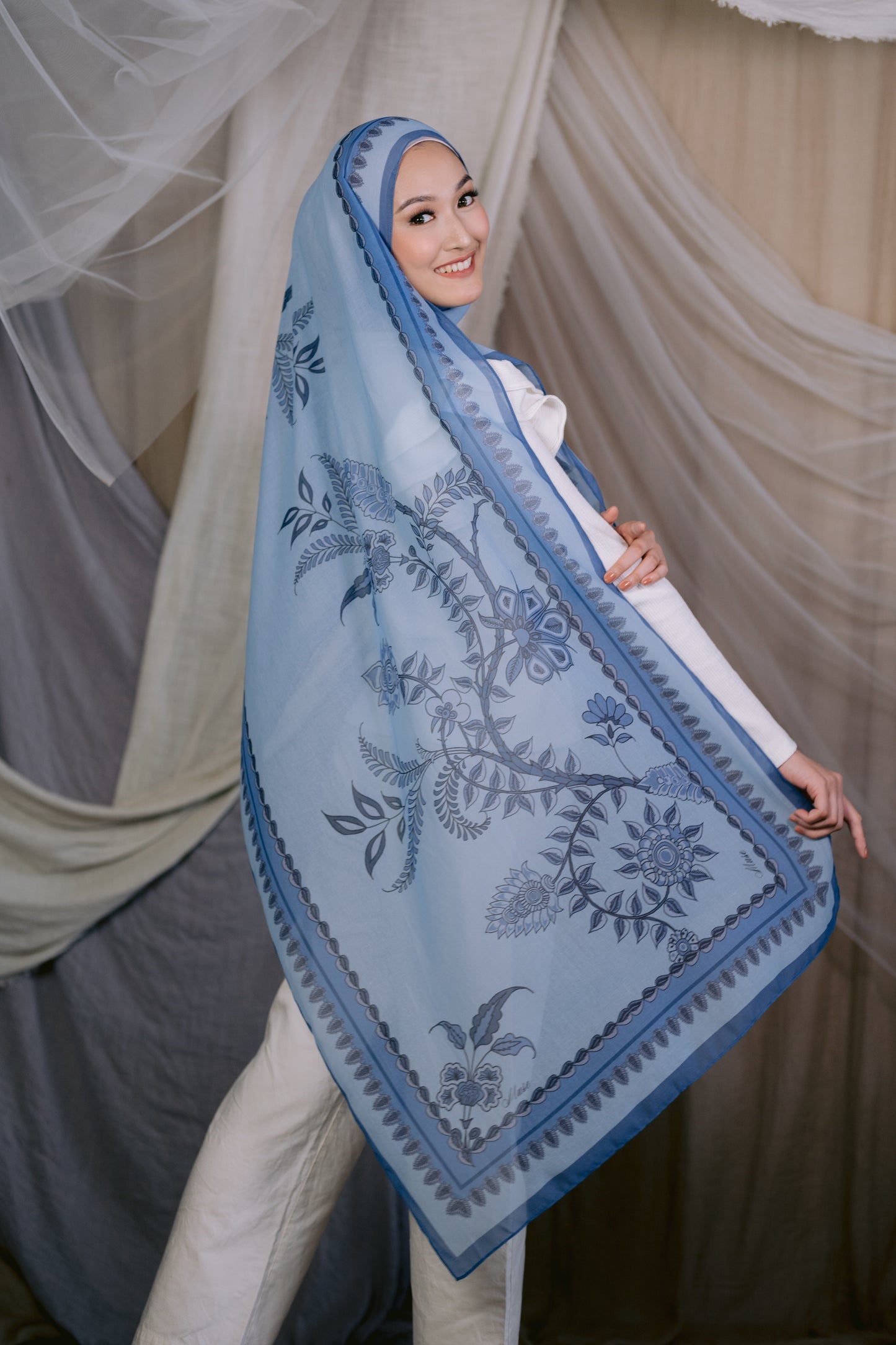 Indira Shawl in Sapphire Blue