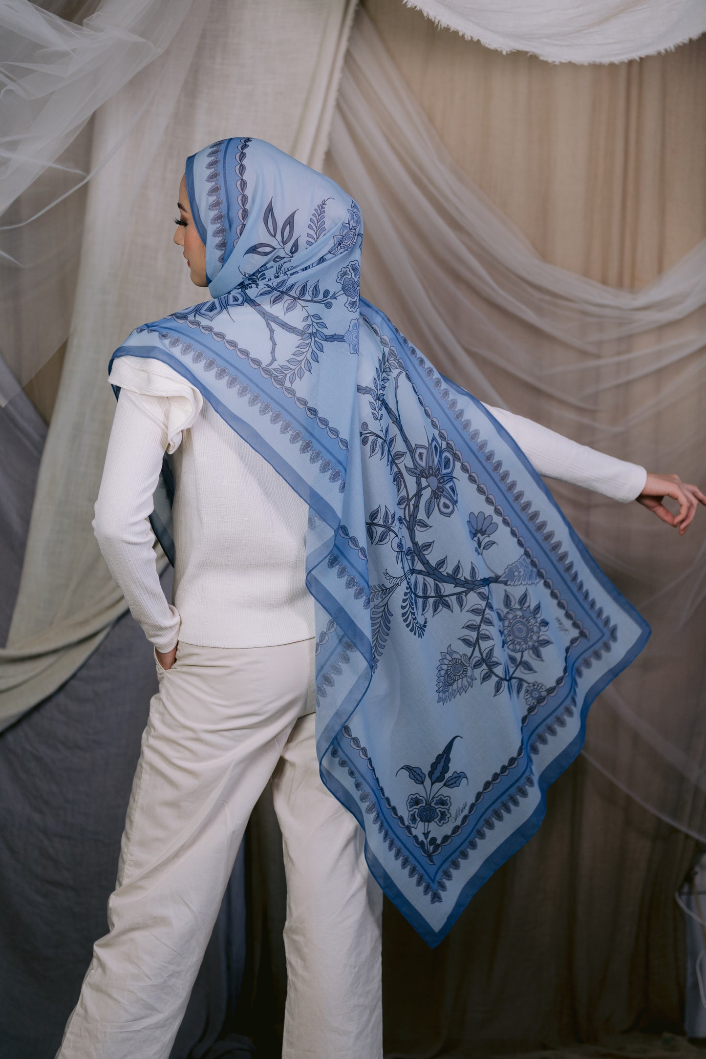 Indira Shawl in Sapphire Blue