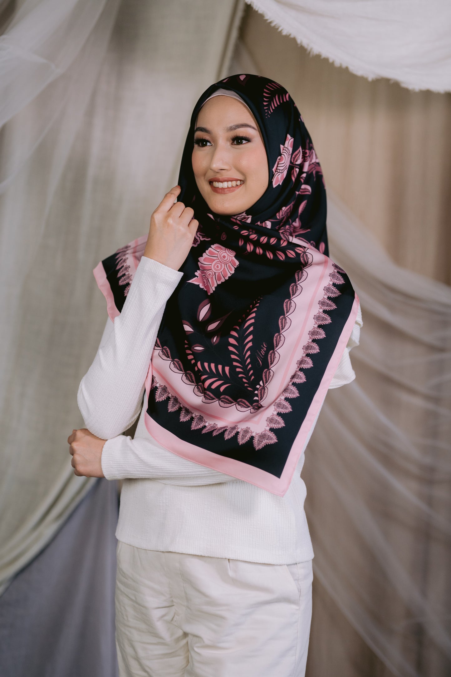 Indira Square in Black Pink