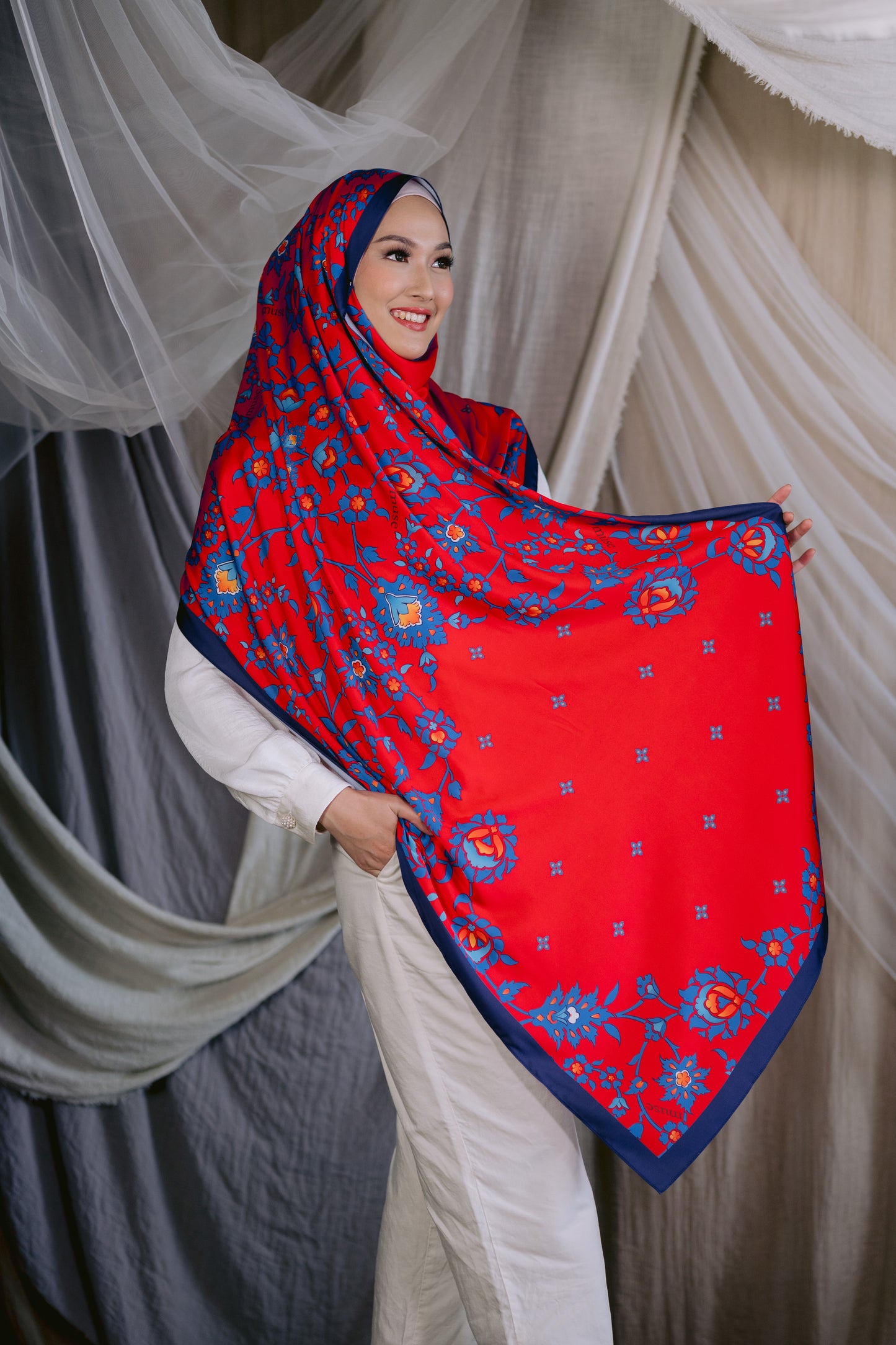 Hiraya Shawl in Scarlet